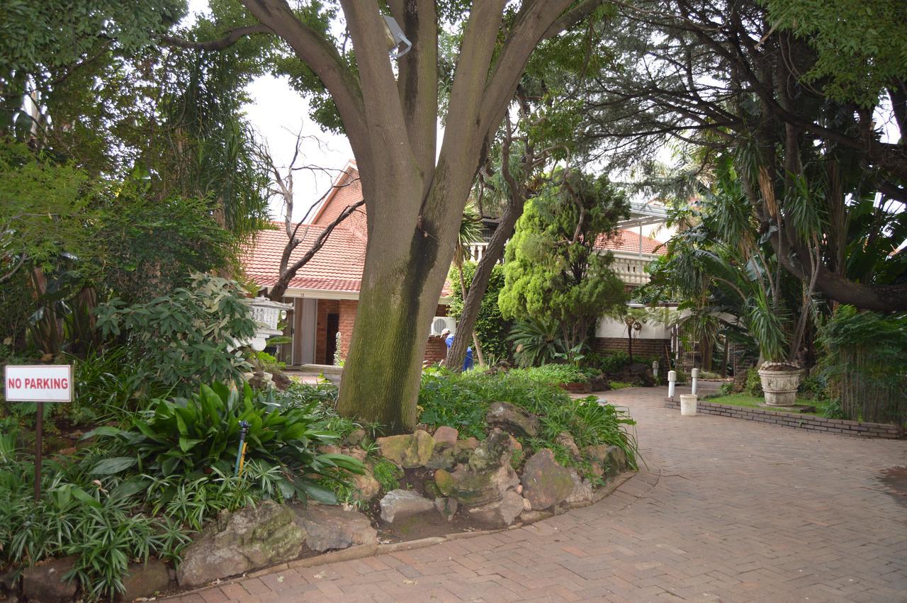 Airport Gardens Boutique Hotel Boksburg Buitenkant foto