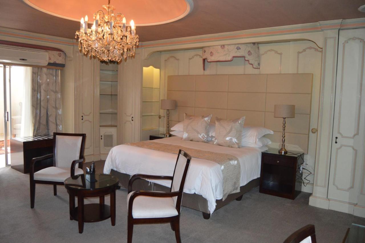 Airport Gardens Boutique Hotel Boksburg Buitenkant foto